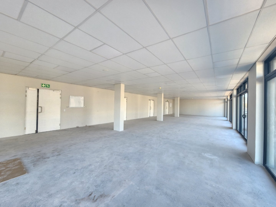 To Let commercial Property for Rent in Paardevlei Western Cape